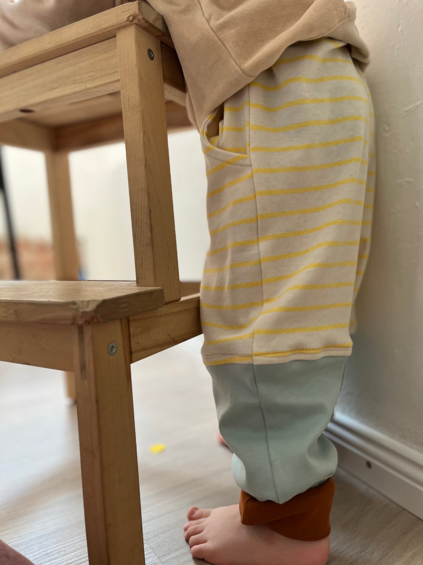 mitwachsende Kinderhose Colorblock Zitrone Natur Wolke| BARNBUX