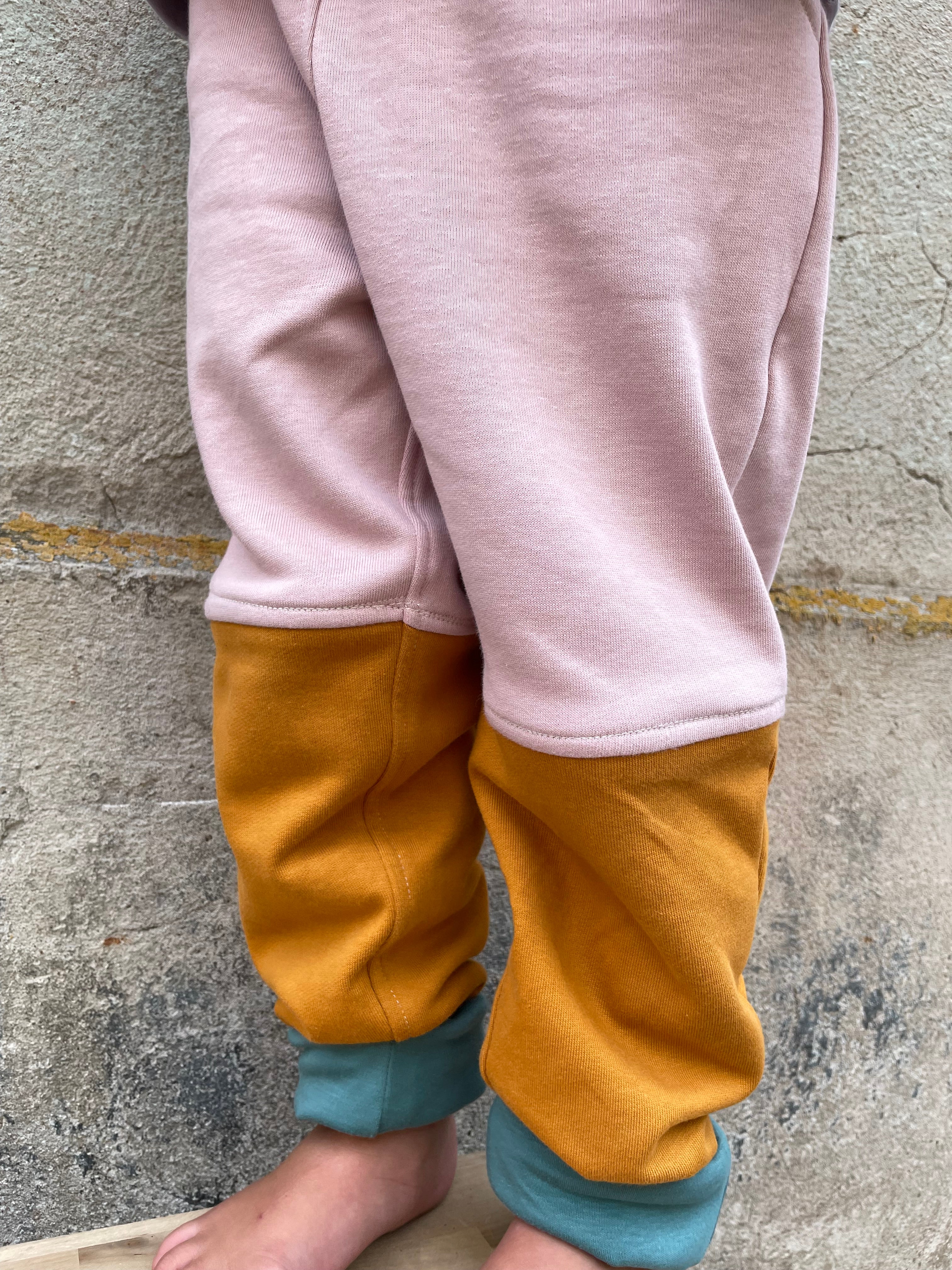 BARNBUX mitwachsende Kinderhose Kuschelsweat Altrosa Kupfer