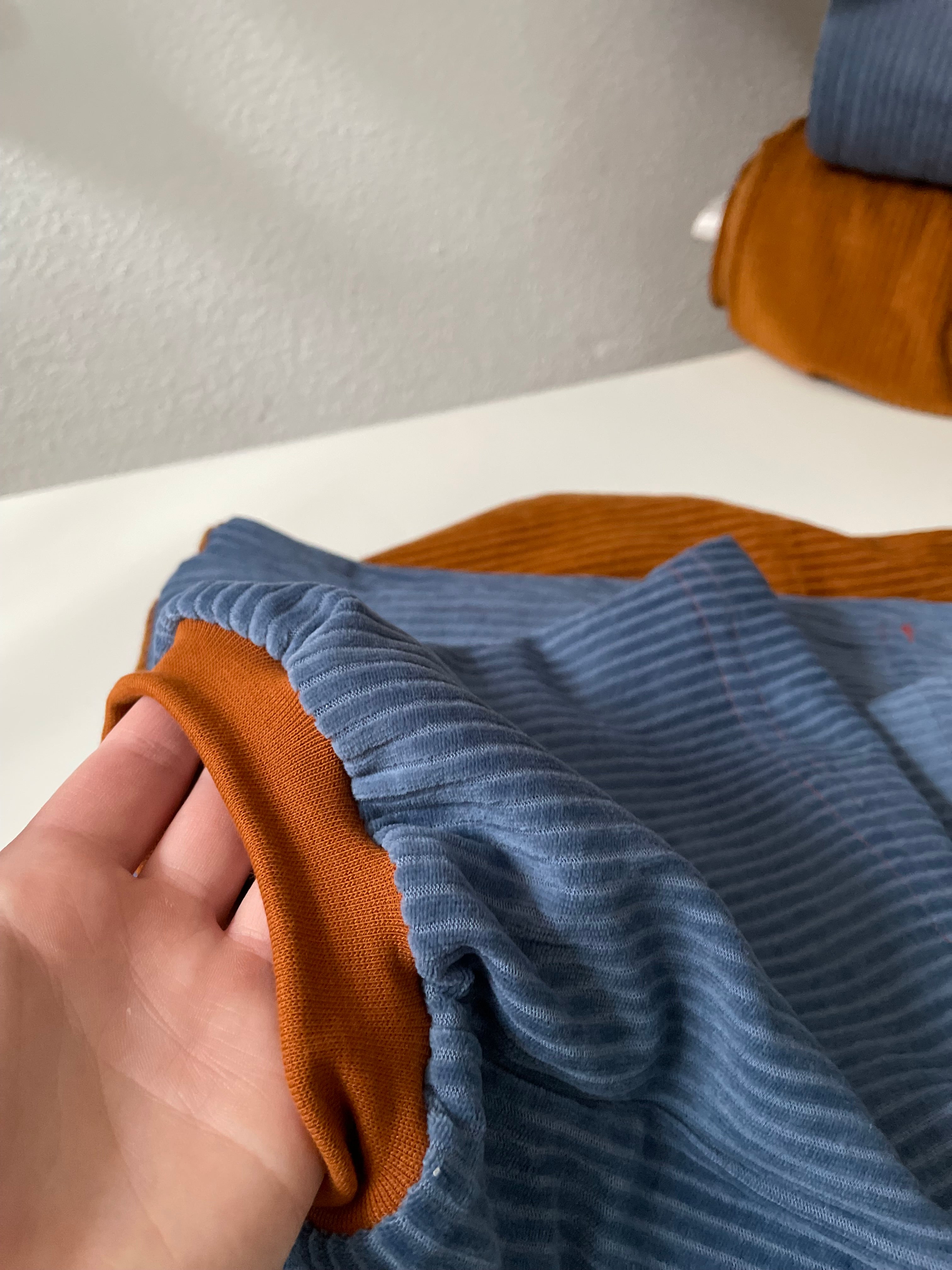 faire Hose Erwachsene Colorblock | BARNBUX