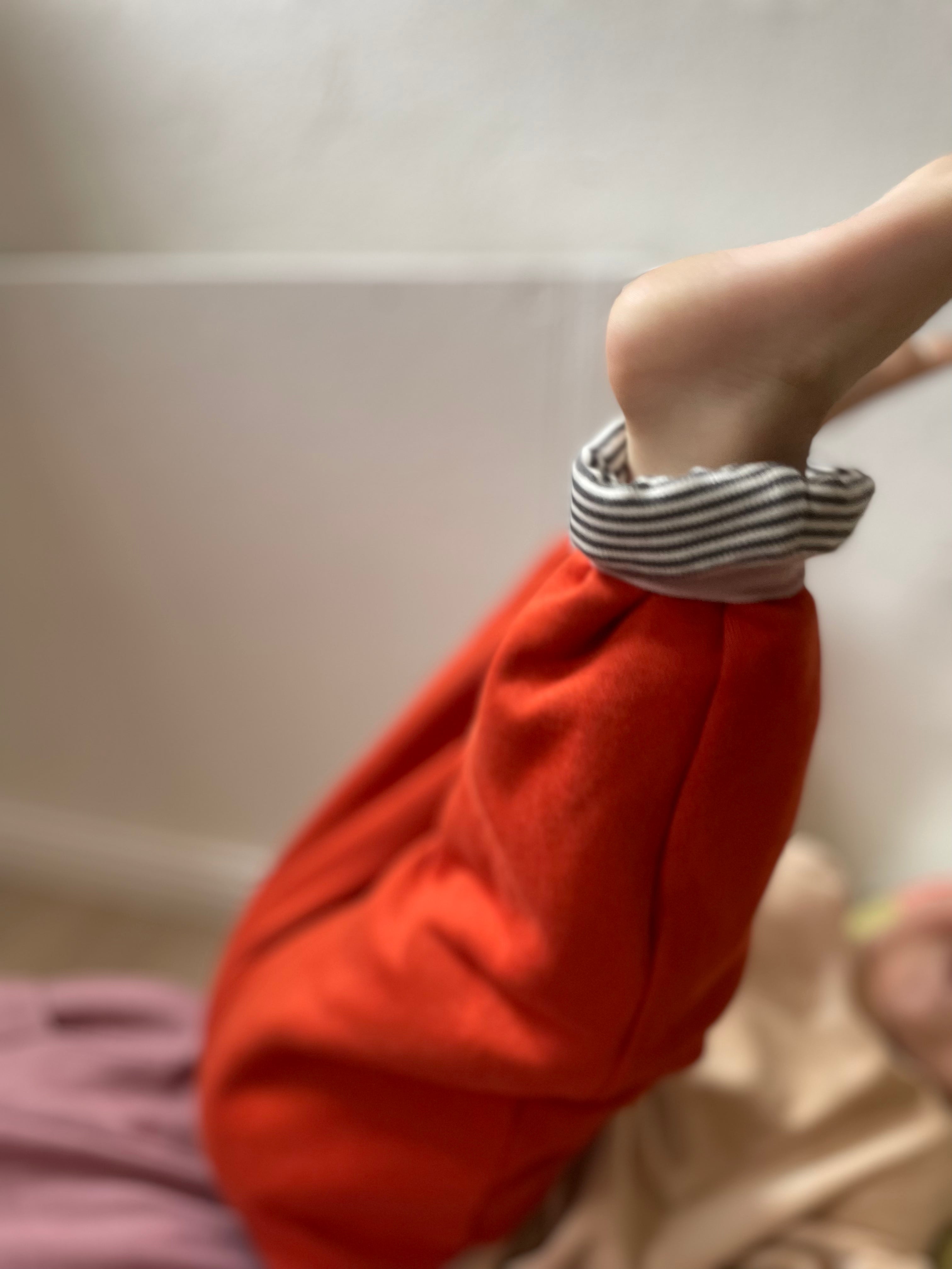 mitwachsende Kinderhose Kuschelsweat Chilli Ringel| BARNBUX
