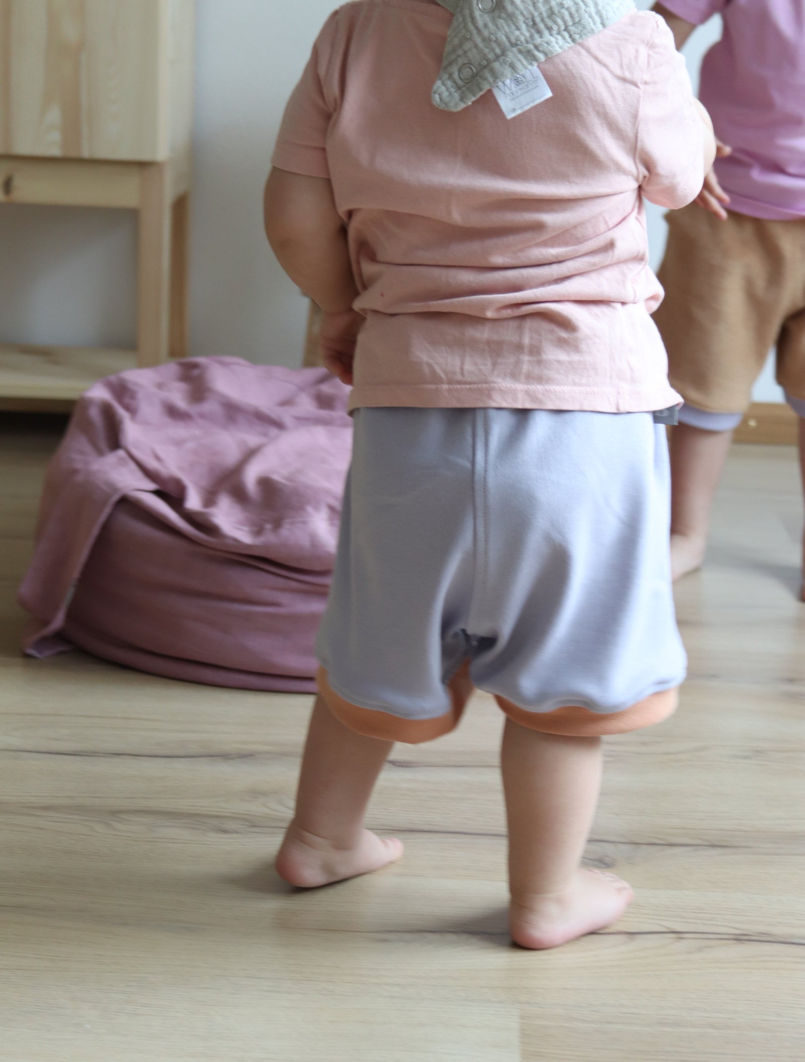 BARNBUX Faire Kinderkleidung kurze Mitwachshose Short Lavendel