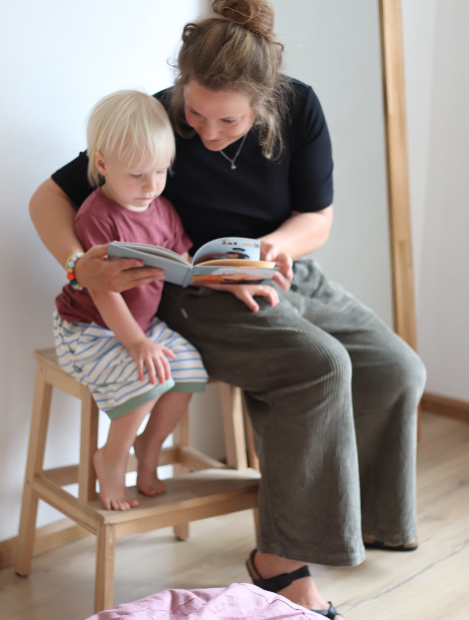 Faire Kinderkleidung kurze Mitwachshose Short Wolke Ringel | BARNBUX