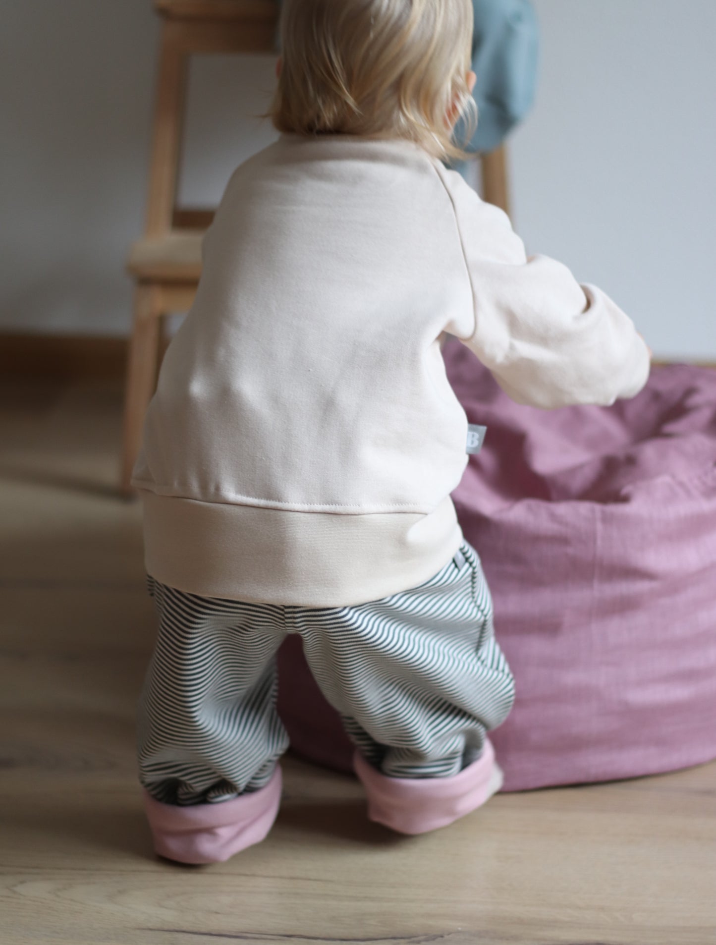 Faire Kindermode BARNBUX Mitwachshose Ringel Rosa | Biobaumwolle