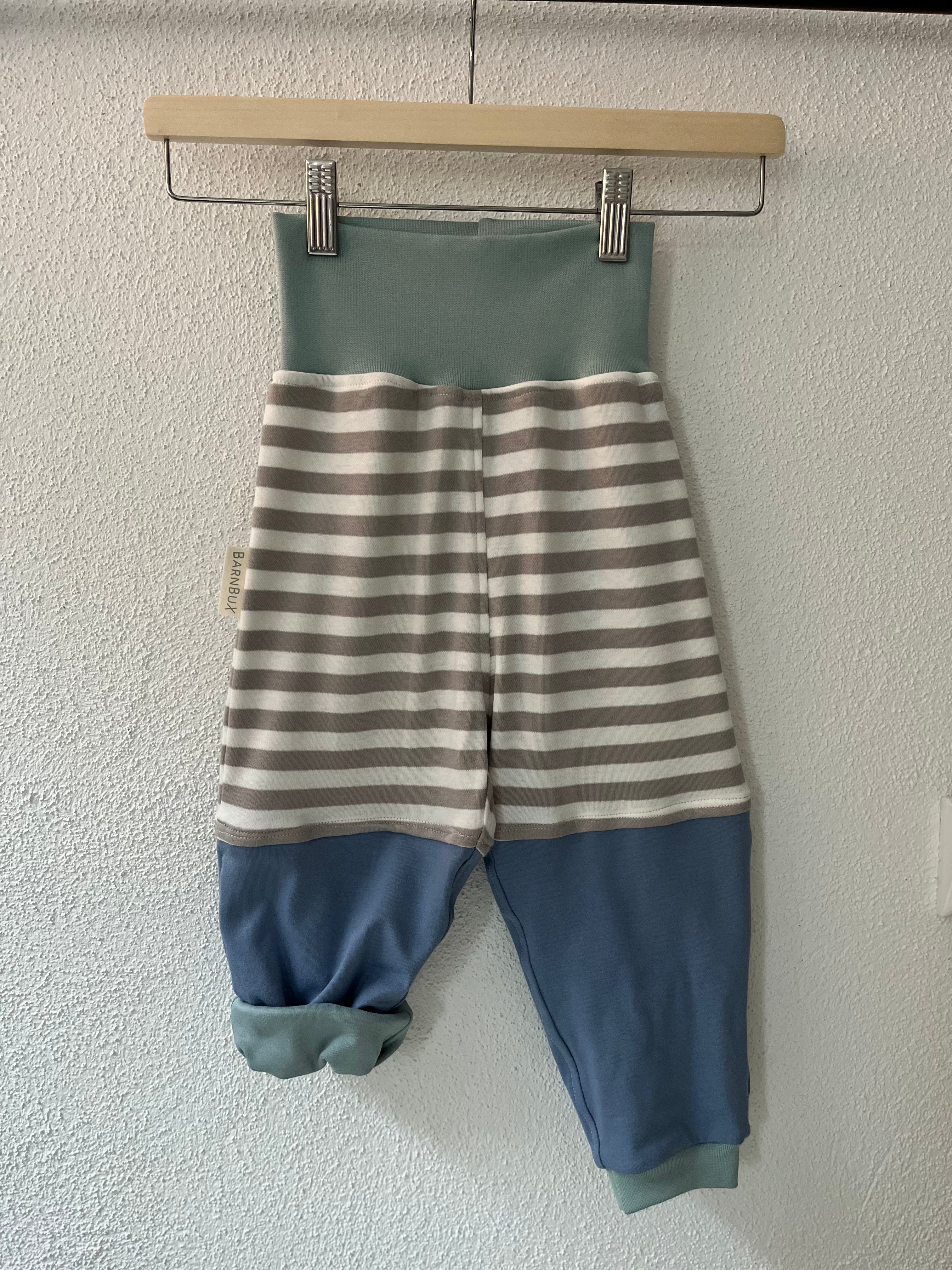 mitwachsende Kinderhose Colorblock Ringel Steinblau | BARNBUX