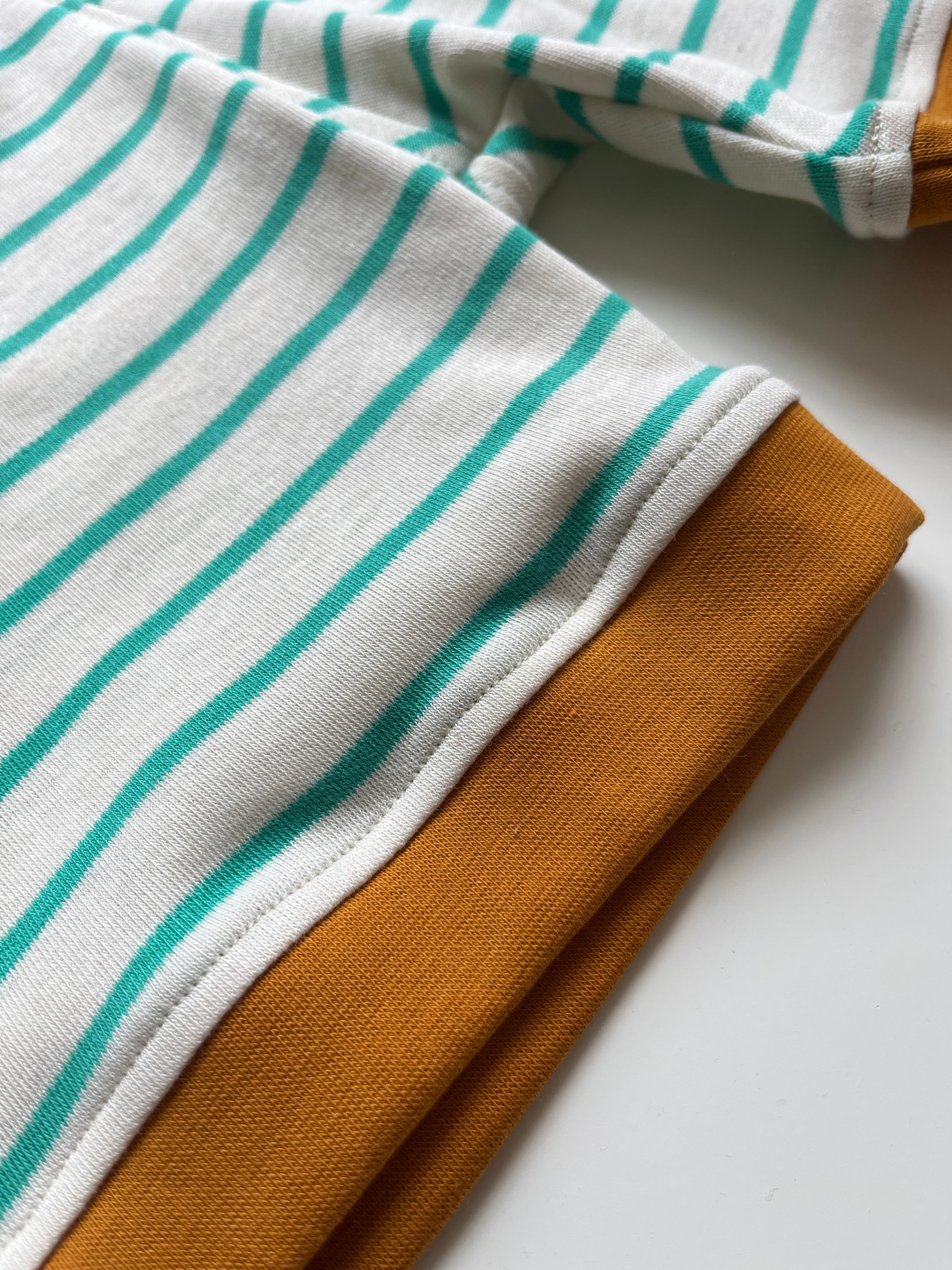 Kurze Mitwachshose Colorblock Ringel Grün Natur