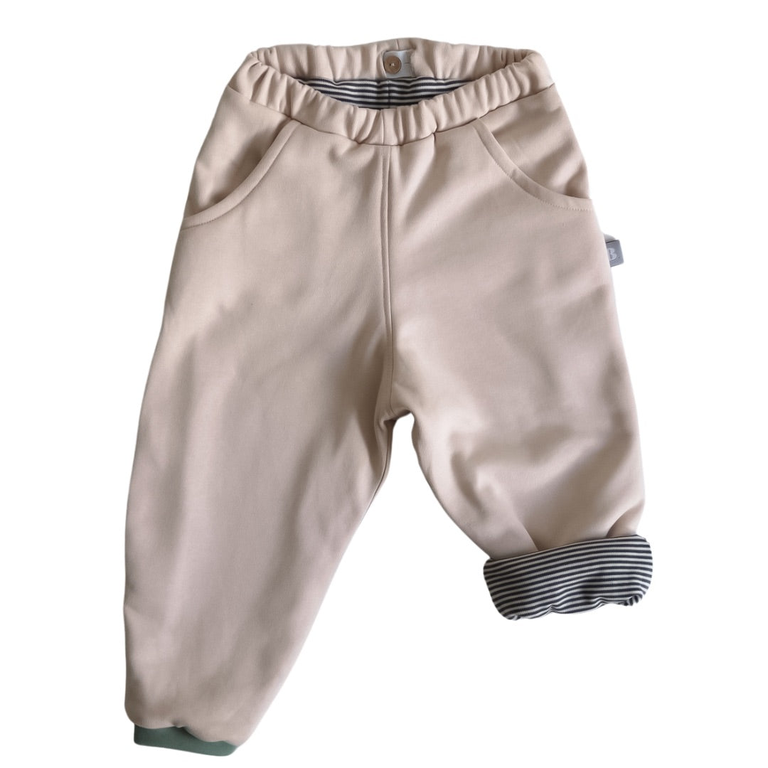 Baby-und Kinderhose mitwachsend 