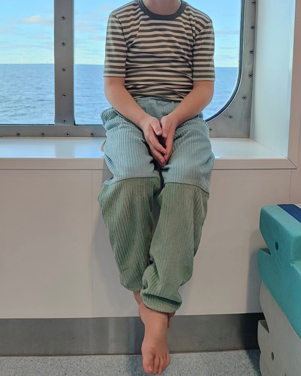 mitwachsende_kinder_hose_cord